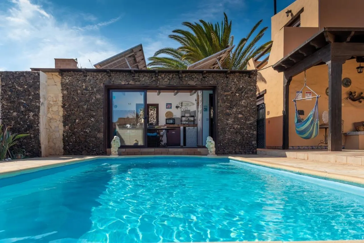 Villa Maravilla con piscina climatizada Villaverde