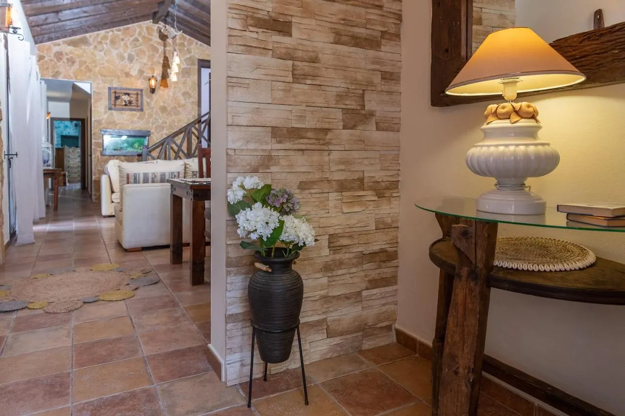 Villa Maravilla con piscina climatizada Villaverde