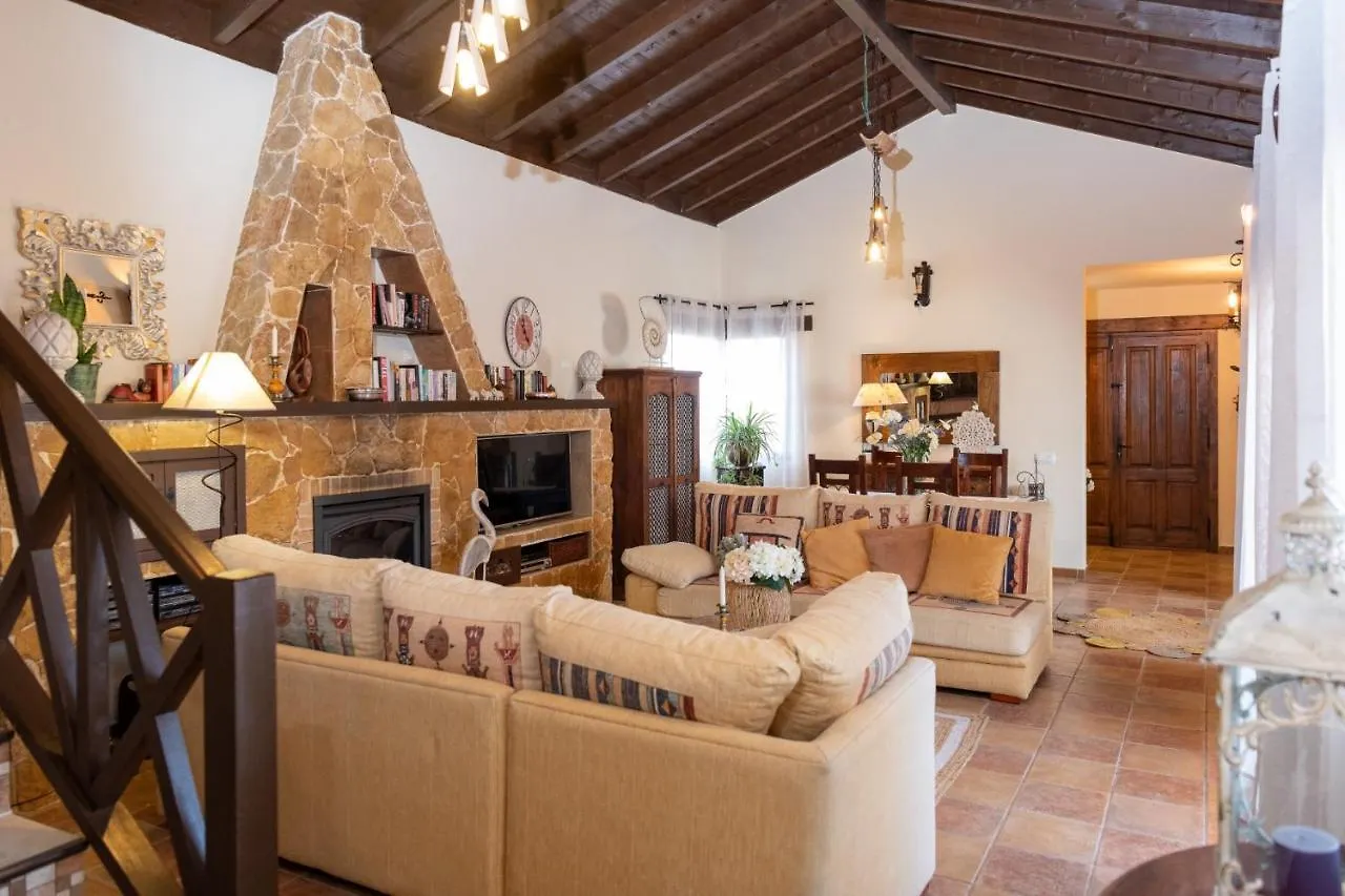 Villa Maravilla Piscina Climatizada Villaverde  España