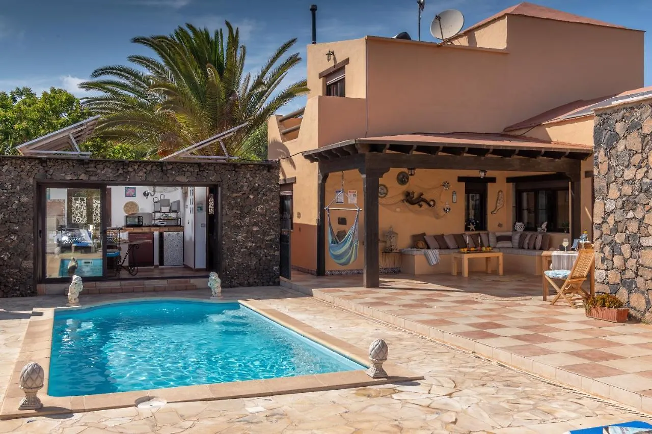 Villa Maravilla Piscina Climatizada Villaverde  Villaverde (Fuerteventura)